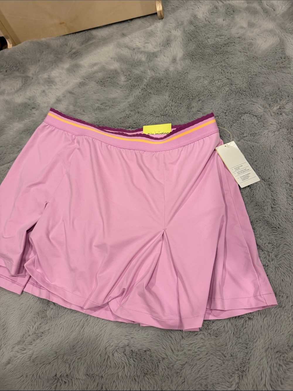 Women’s pink purple Athletic Skort with Contrast high Waistband all in motion L